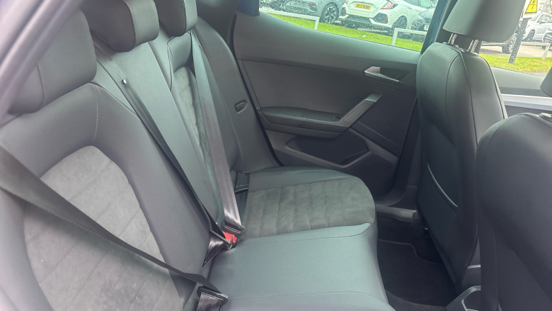 SEAT Arona 1.0 TSI 110 FR Sport 5dr Petrol Hatchback